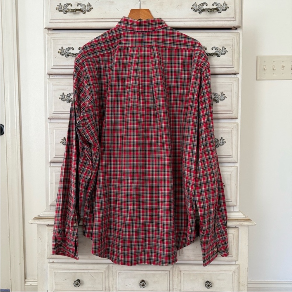 Bundle of Men’s Preppy Button Shirts - Picture 3 of 10